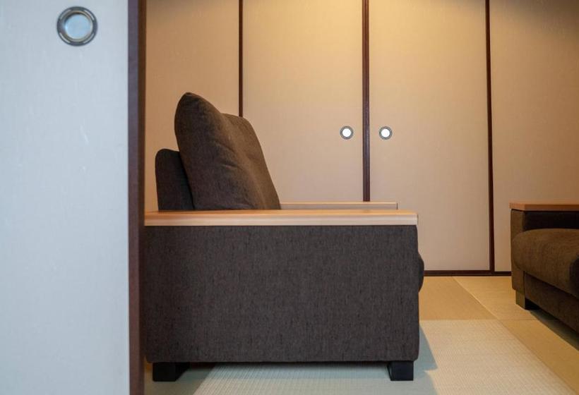 هتل Reikaku Kiyomizu Gojo | Authentically Restored