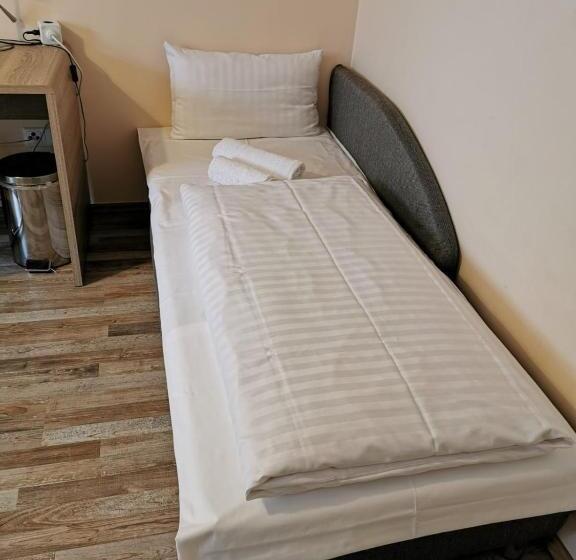 호텔 Residenz Oberurseler Hof