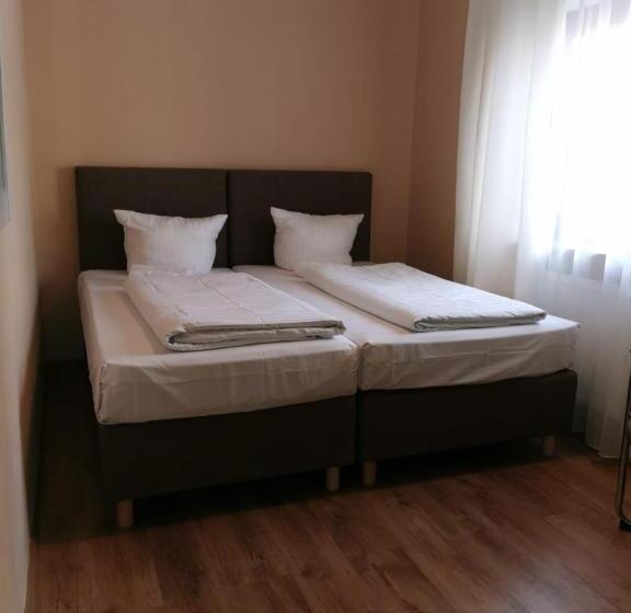 호텔 Residenz Oberurseler Hof