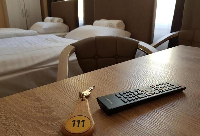 호텔 Residenz Oberurseler Hof