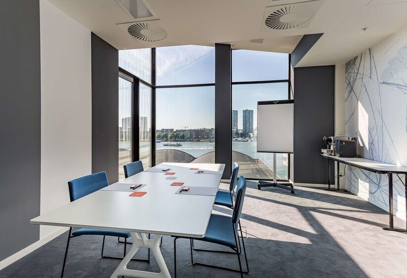 酒店 Room Mate Bruno