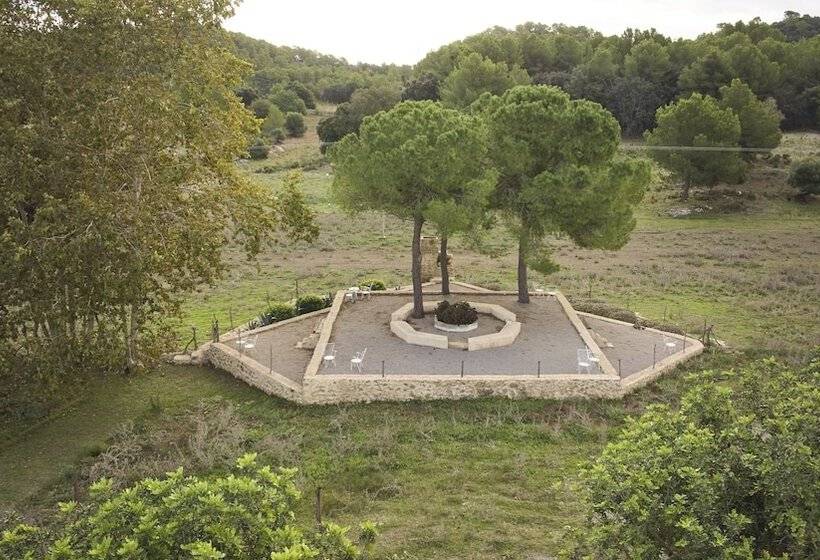 田舎風ホテル Finca Sestelrica