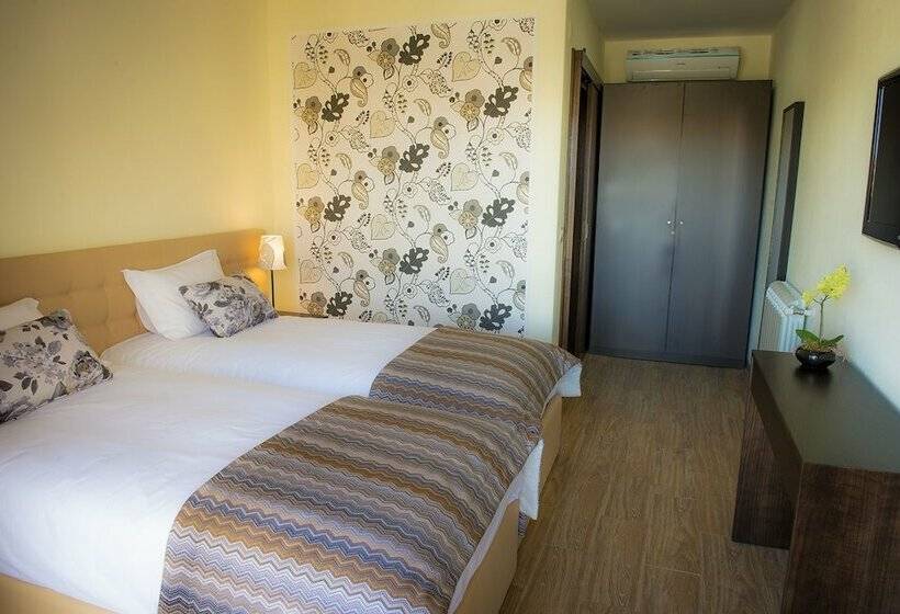 田舎風ホテル Kazas Do Serado