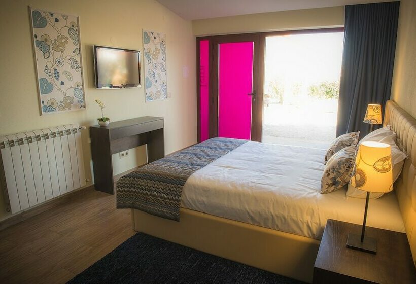 田舎風ホテル Kazas Do Serado