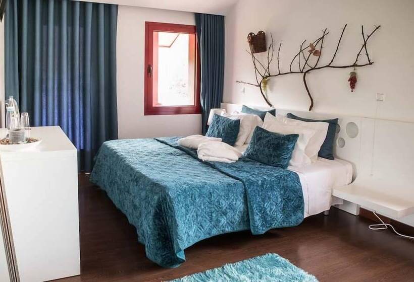 فندق ريفى Quinta Dos Padres Santos, Agroturismo & Spa