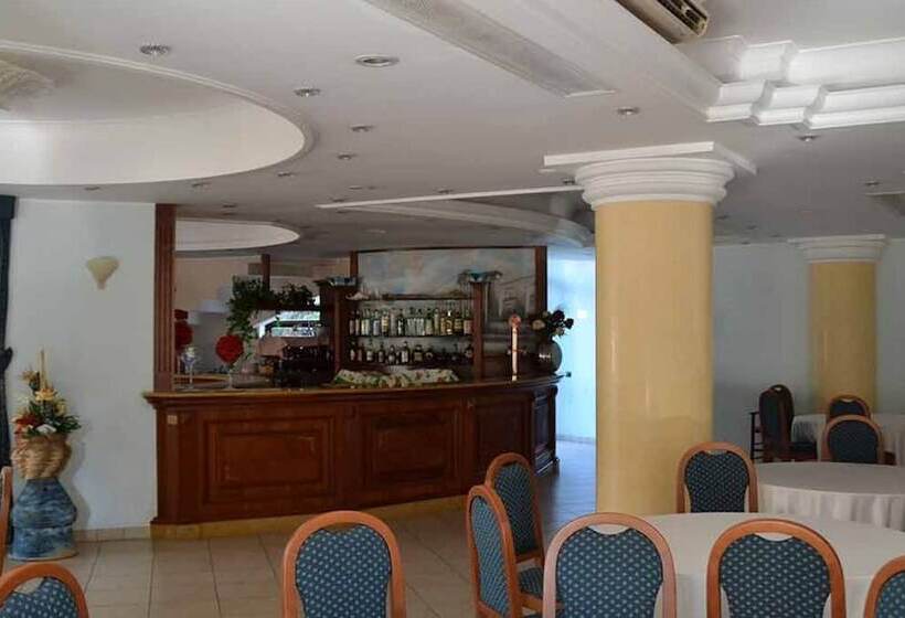 Отель Stella Marina