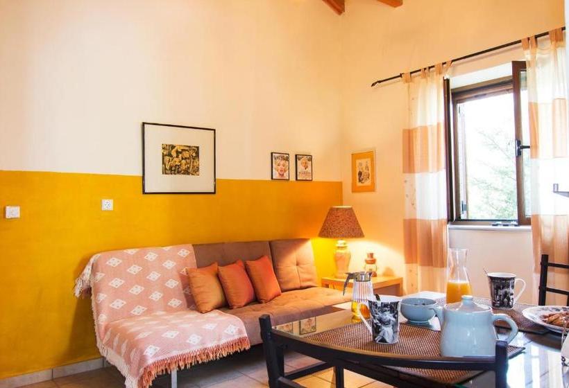 בית מלון כפרי Stephanou Inn