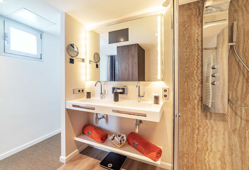 ホテル The Sky  Adults Only