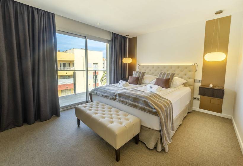 ホテル The Sky  Adults Only