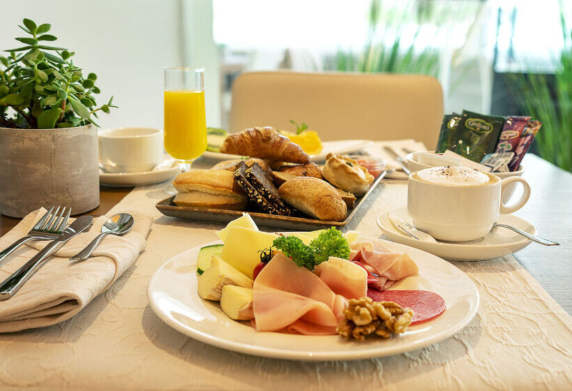 ホテル The Sky  Adults Only