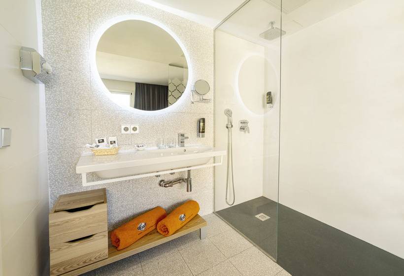 ホテル The Sky  Adults Only