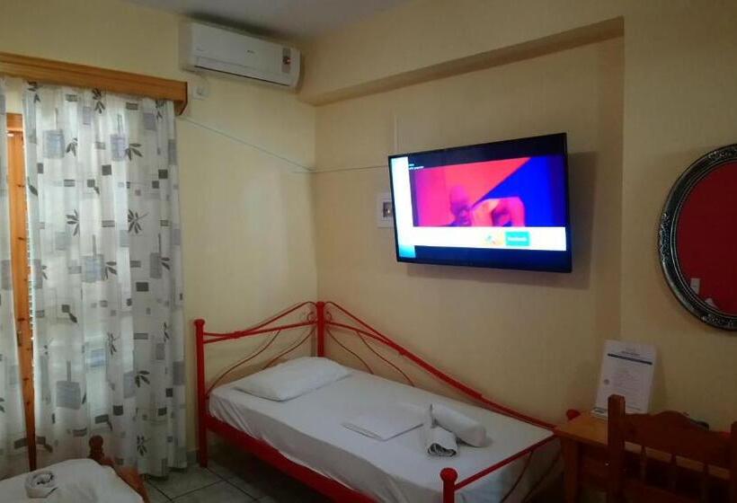 בית מלון כפרי Vrachos Holidays