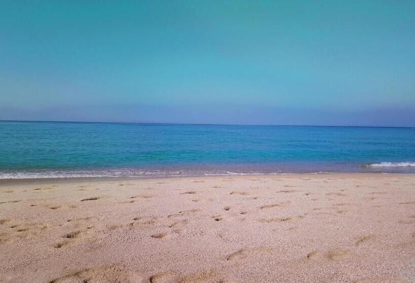 בית מלון כפרי Vrachos Holidays