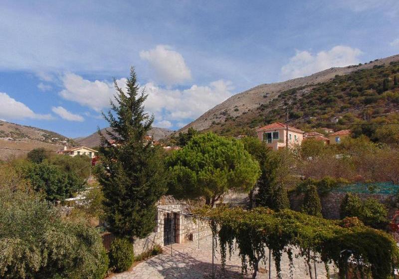 Marina Apartments & Studios