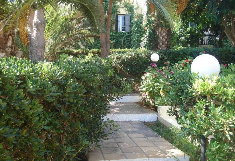 Sundance Apartments & Suites