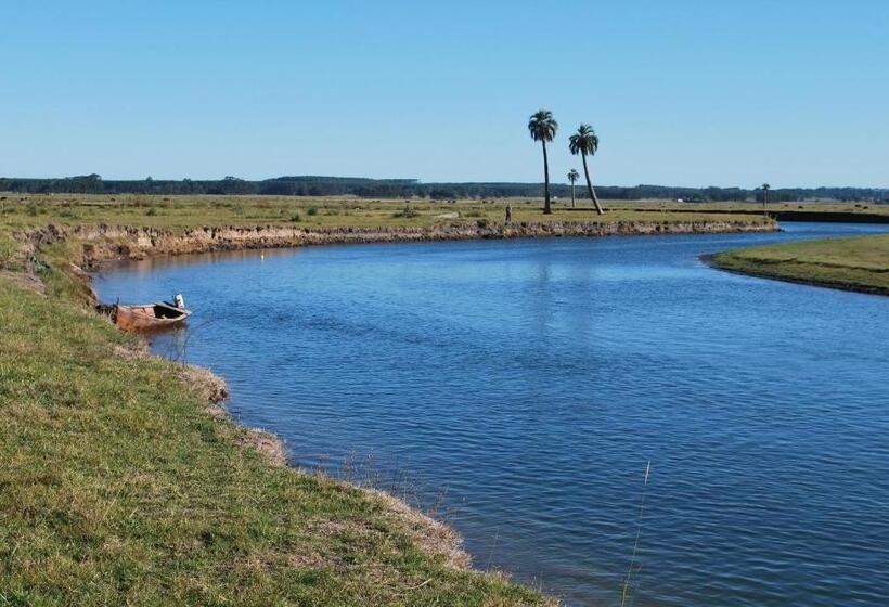 Terrazas De Aguas Dulces