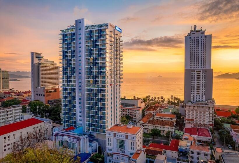 هتل Tui Blue Nha Trang