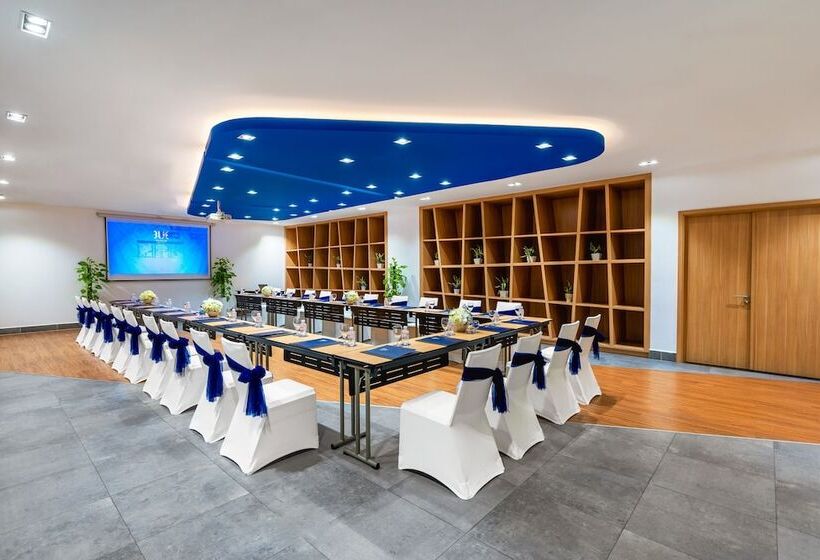 هتل Tui Blue Nha Trang