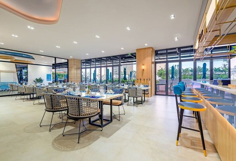 هتل Tui Blue Nha Trang