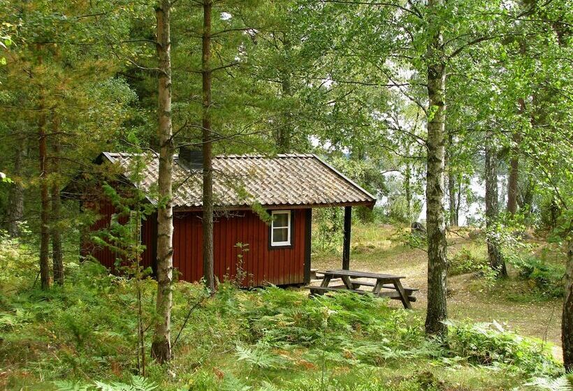 Общежитие Grinda Stugby Och Sea Lodge Pensionat Med Kost & Logi