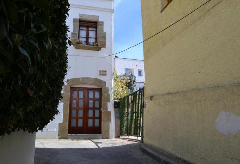 فندق صغير Hostal Casa Torrent
