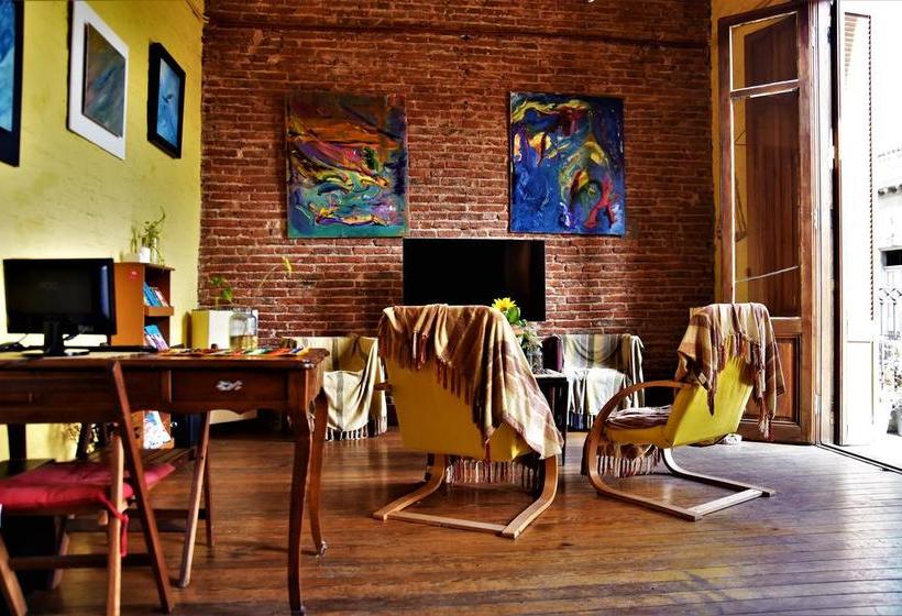 הוסטל Casa Vegana