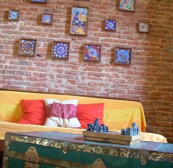 הוסטל Casa Vegana