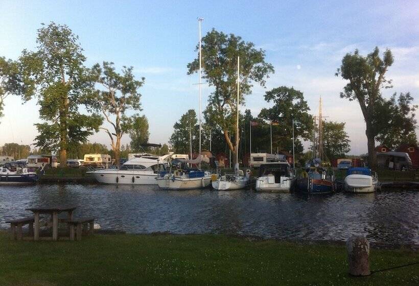 Общежитие Wassbacken Cafè Och Camping