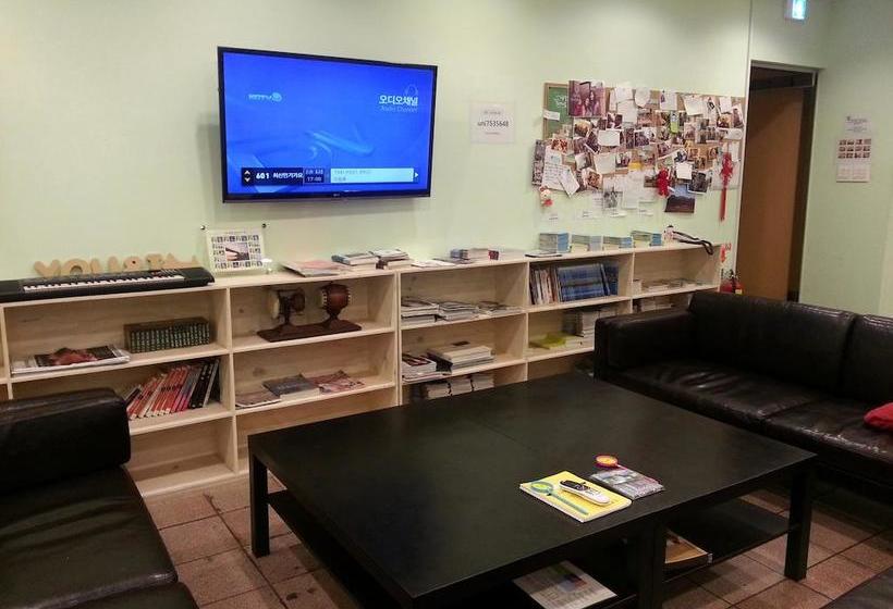 Общежитие You&i Guesthouse