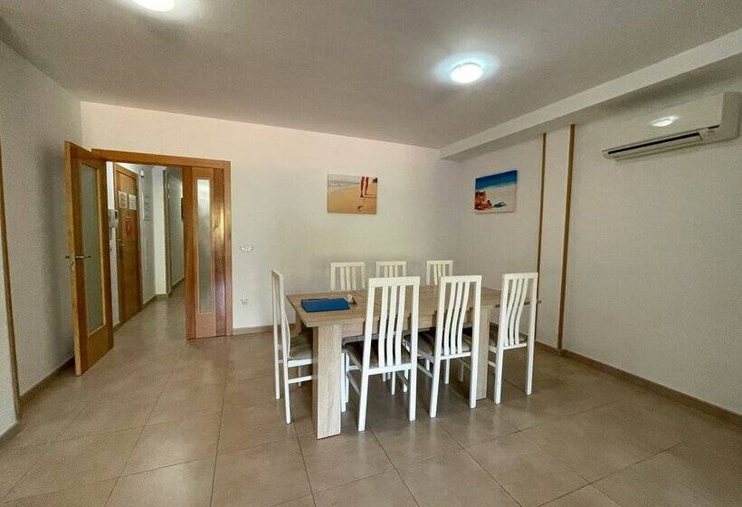 Apartamentos Neptuno 3000