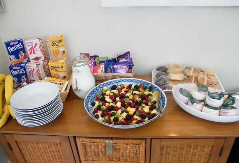 צימר Eastcote Luxury Guest House