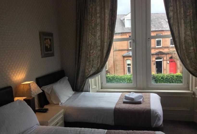 צימר Glencairn Villa