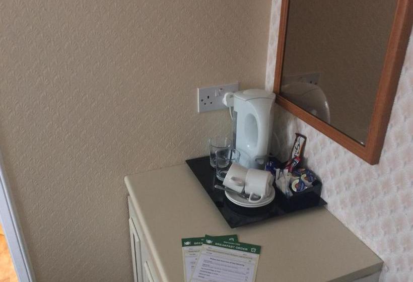 צימר Glencairn Villa