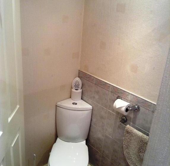 צימר Glencairn Villa