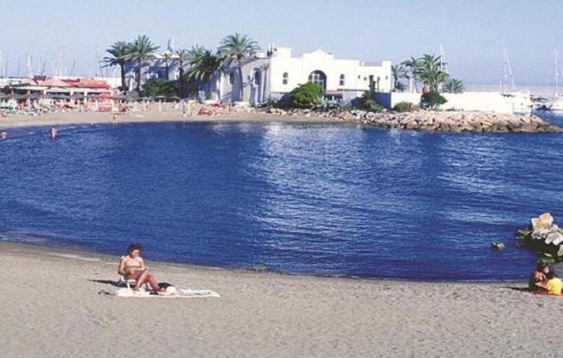 住宿加早餐  H Juan