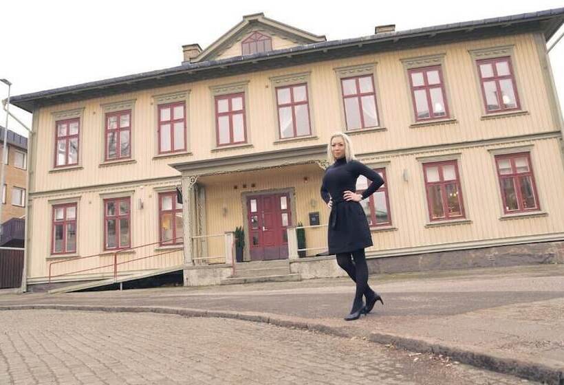 Järnvägshotellet B&b Skara