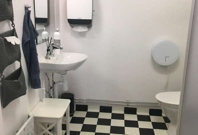 Järnvägshotellet B&b Skara