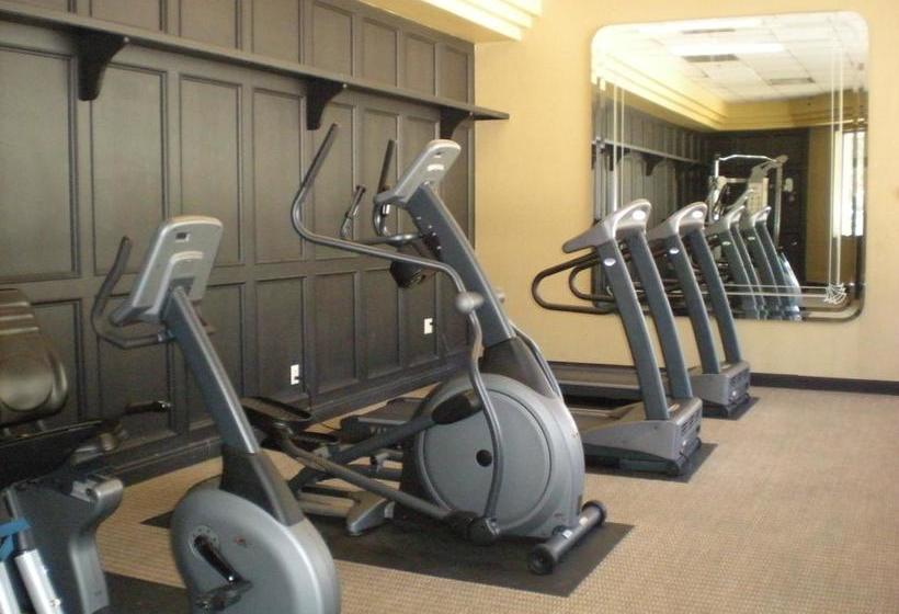 Clarion Hotel & Conference Center