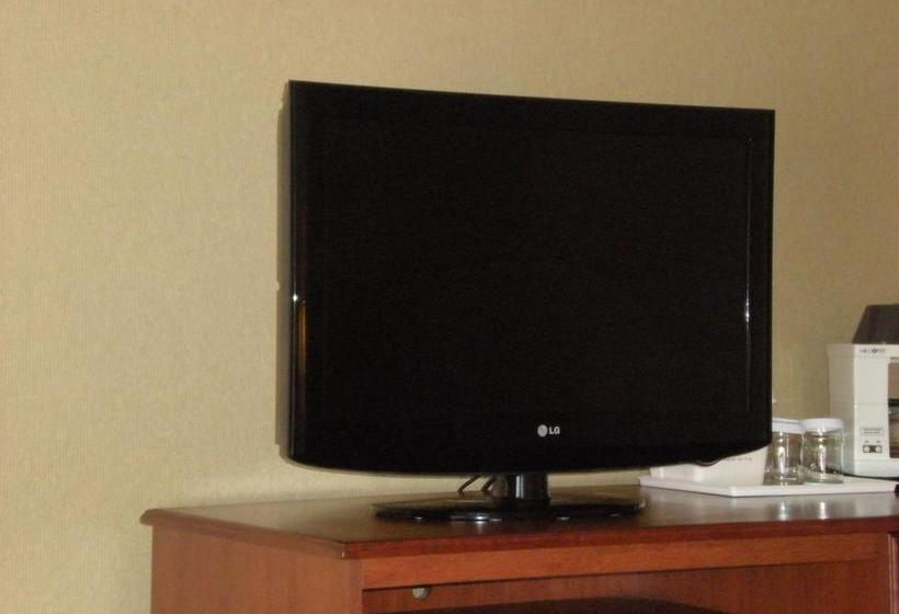 Clarion Hotel & Conference Center