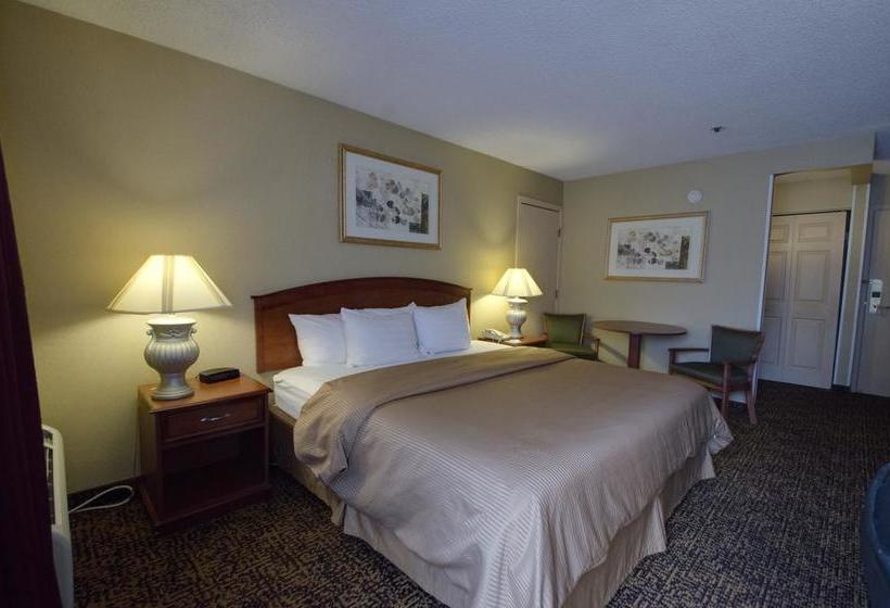 Clarion Hotel & Conference Center