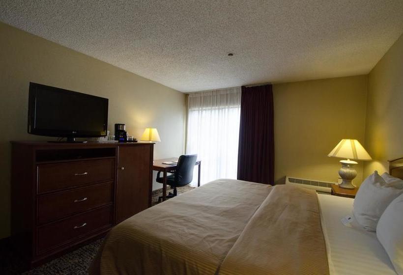 Clarion Hotel & Conference Center