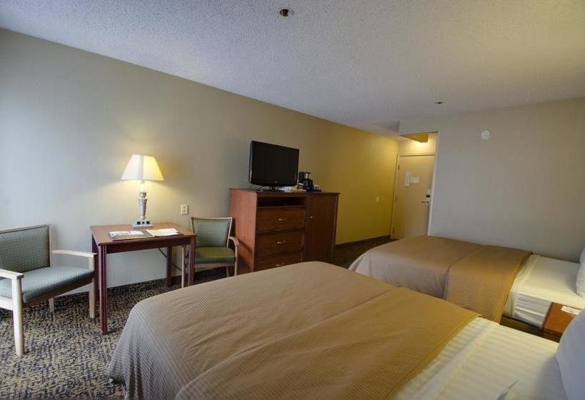 Clarion Hotel & Conference Center