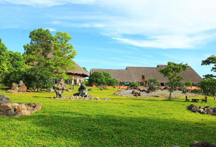 Cucphuong Resort