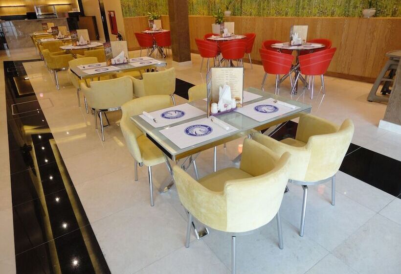 هتل Al Andalus Plaza