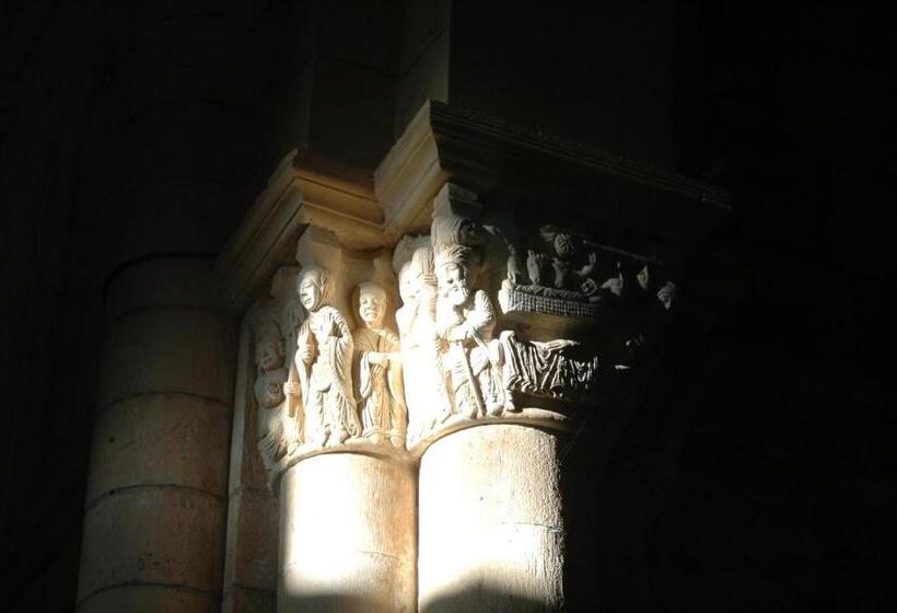 ホテル Alojamiento Rural La Henera