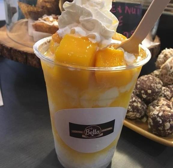 ホテル Bella Coola Eagle Lodge