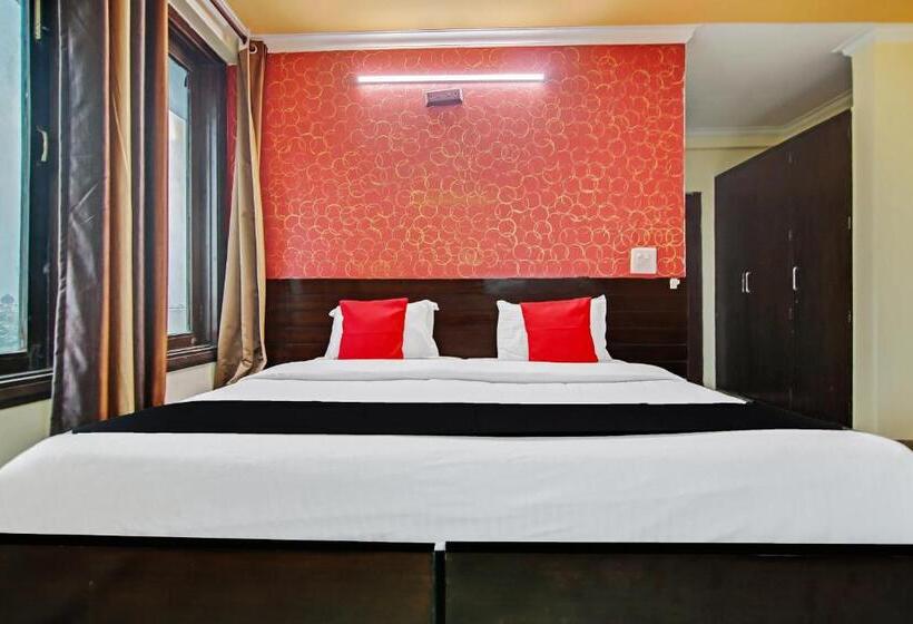 ホテル Super Capital O Tipsyy Near Aravali Biodiversity Park