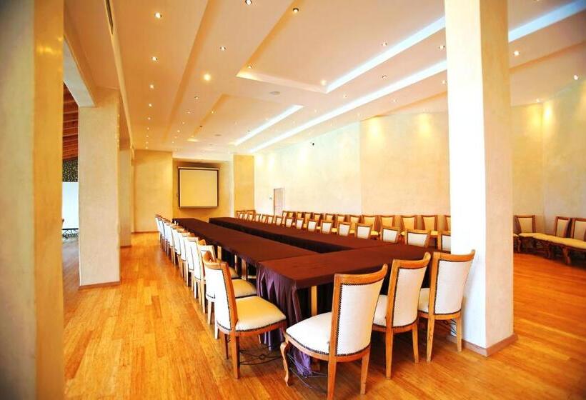 酒店 Chateau Eden El Rouh & Spa