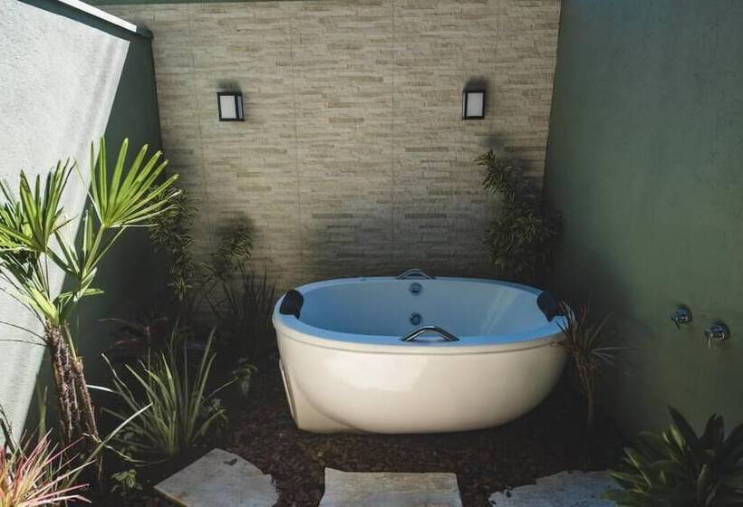 ホテル Chez Louise Et Louis Pé Na Areia