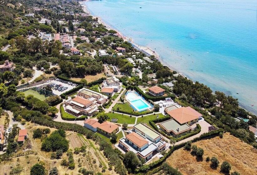 בית מלון כפרי Futura Club Cilento